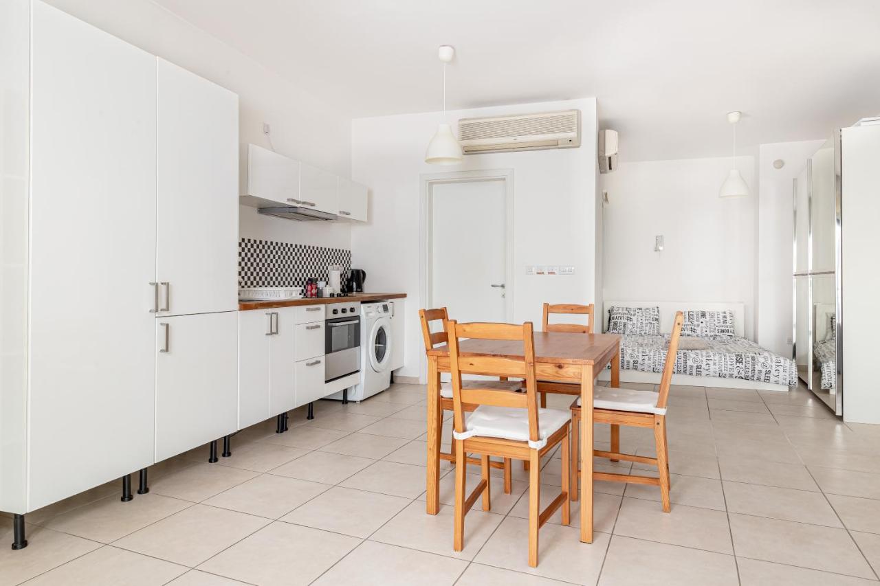 Lovely Studio Apt In The Heart Of St Julians San Ġiljan Extérieur photo